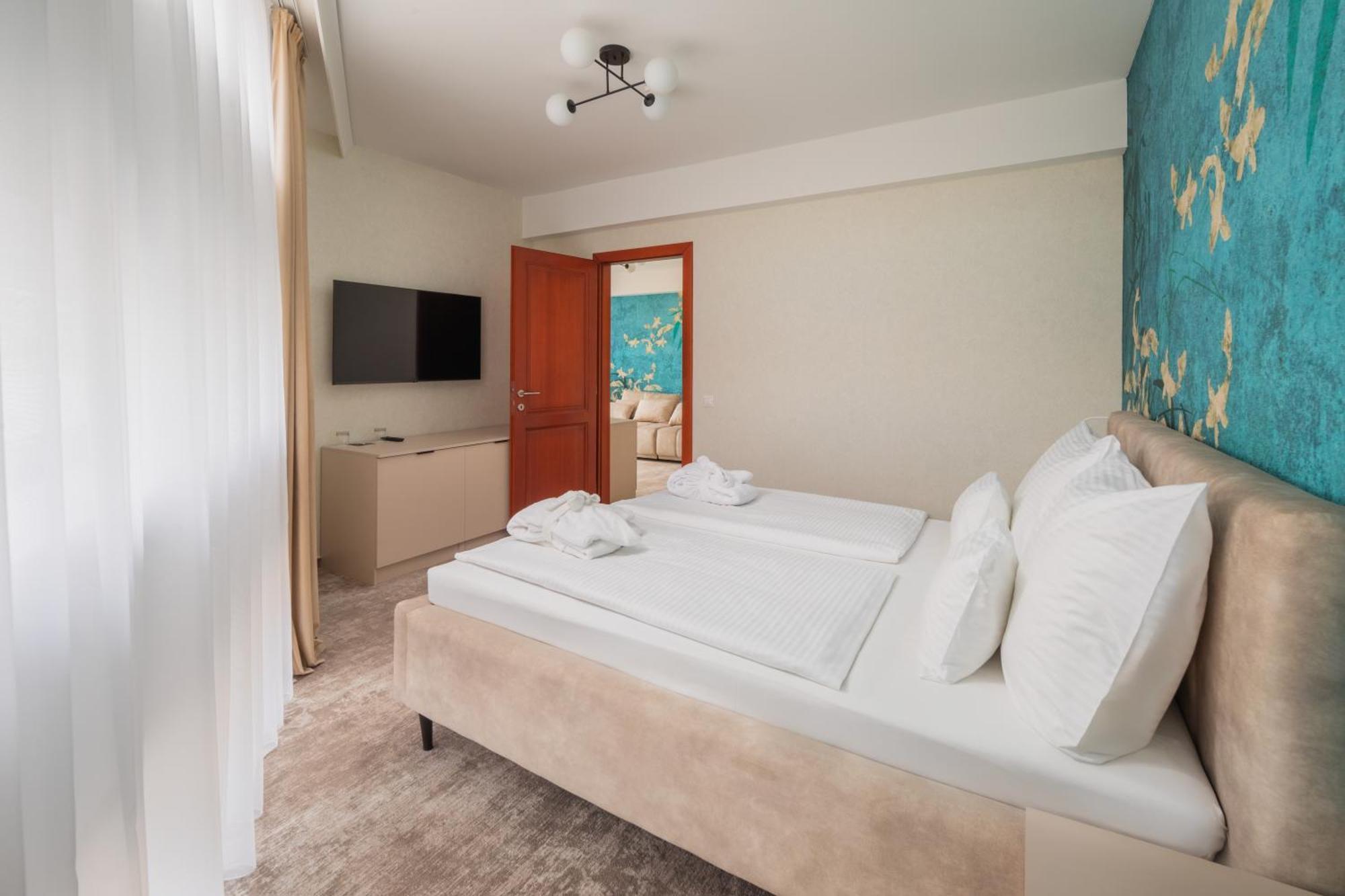 Hotel Atlantis Wellness & Conference Hajdúszoboszló Eksteriør billede