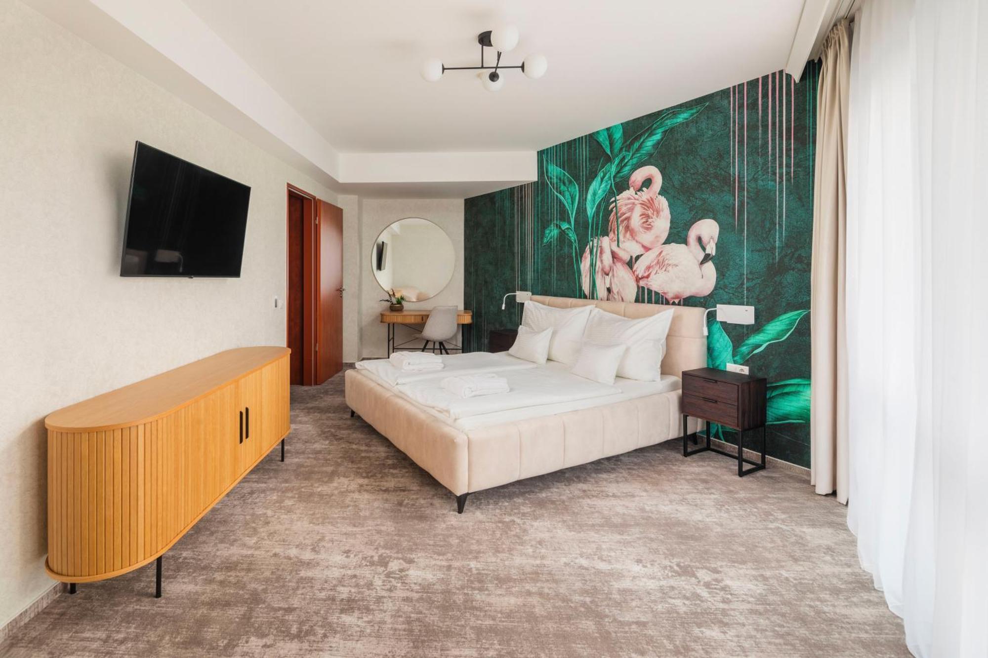 Hotel Atlantis Wellness & Conference Hajdúszoboszló Eksteriør billede