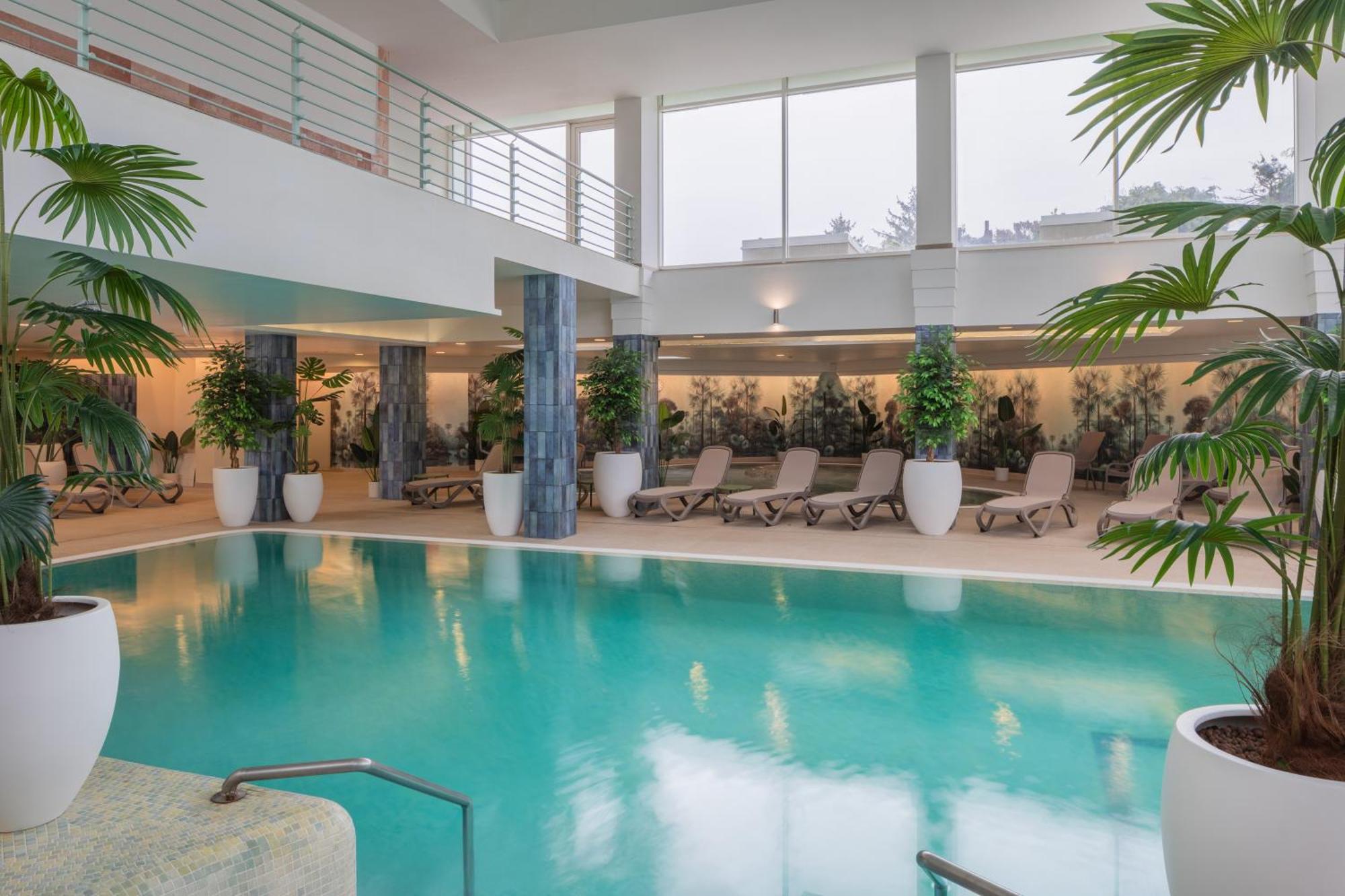 Hotel Atlantis Wellness & Conference Hajdúszoboszló Eksteriør billede