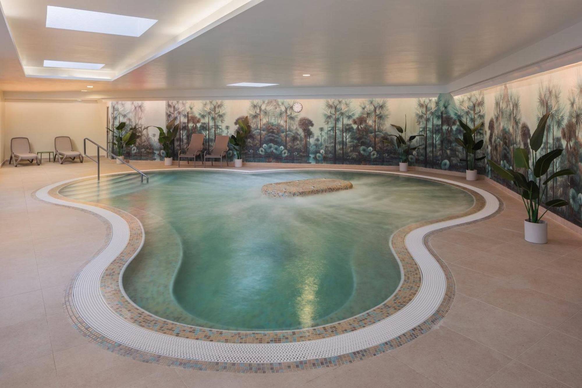 Hotel Atlantis Wellness & Conference Hajdúszoboszló Eksteriør billede